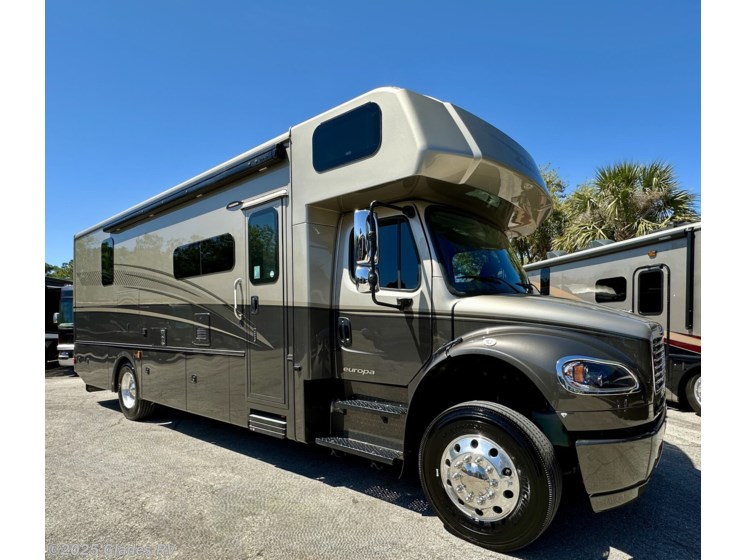 Email now about this 2022 Dynamax Corp Europa 31SS! Used 2022 Dynamax Corp Europa 31SS available in Fort Myers, Florida