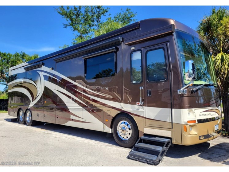 Email now about this 2014 Newmar Mountain Aire 4369! Used 2014 Newmar Mountain Aire 4369 available in Fort Myers, Florida