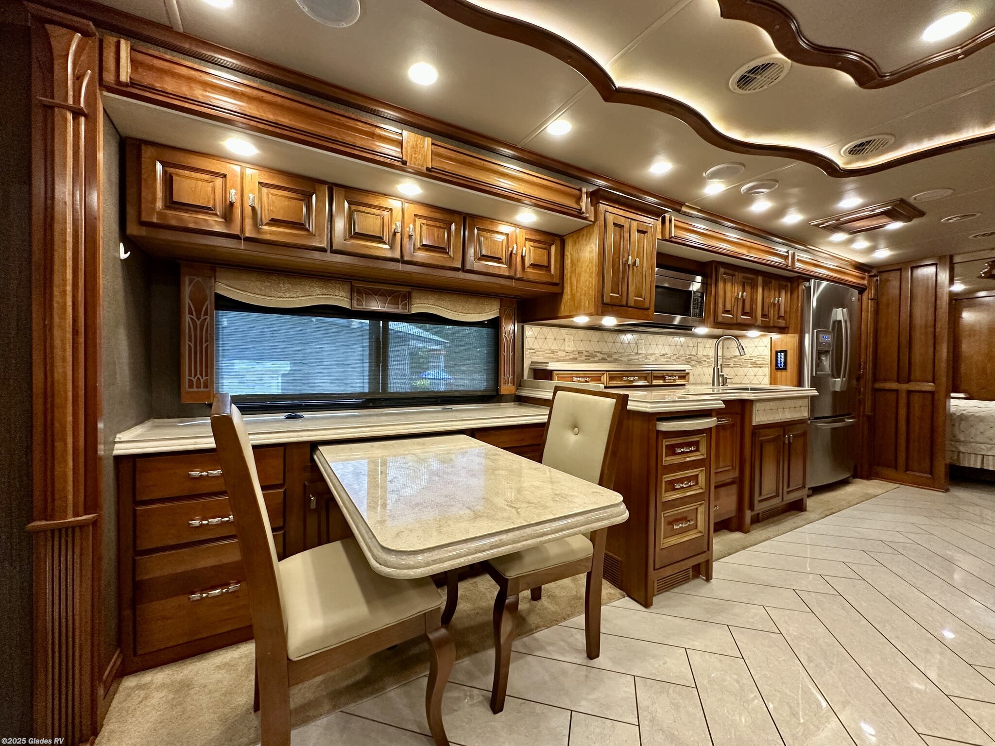 Contact us now about this 2016 Tiffin Allegro Bus 40 AP! 2016 Allegro Bus 40 AP by Tiffin from Glades RV in Fort Myers, Florida