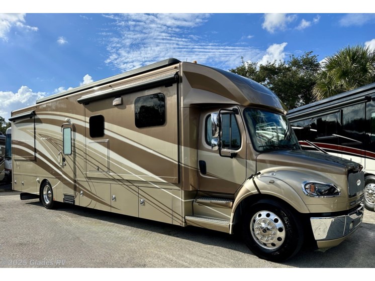 Email now about this 2017 Renegade RV Verona LE 40LTS! Used 2017 Renegade RV Verona LE 40LTS available in Fort Myers, Florida