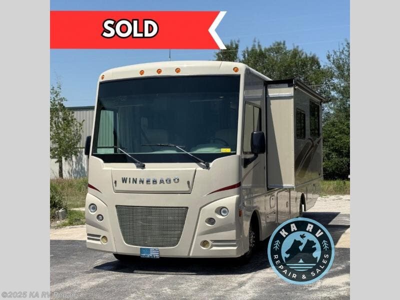 Email now about this 2016 Winnebago Vista 31KE! Used 2016 Winnebago Vista 31KE available in DeBary, Florida