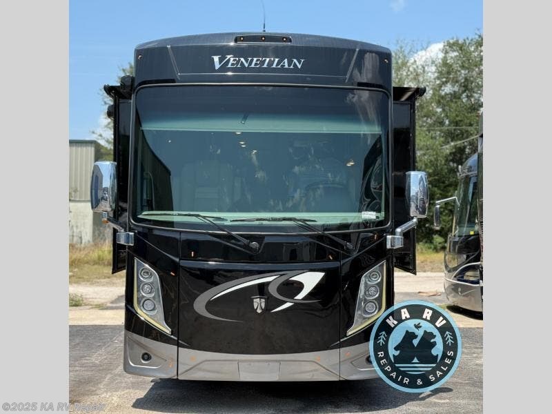 Used 2022 Thor Motor Coach Venetian B42 available in DeBary, Florida