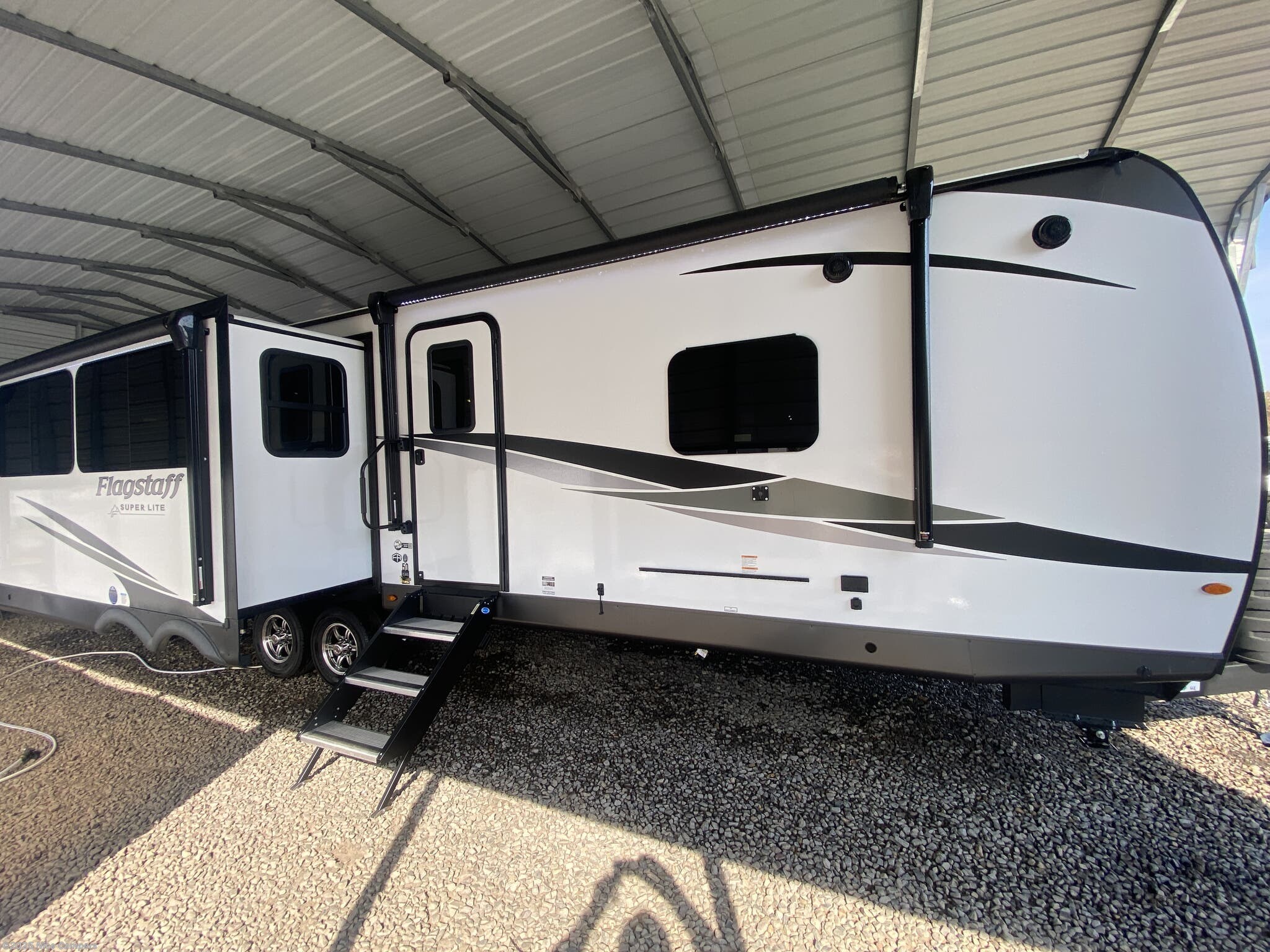New 2025 Forest River Flagstaff Super Lite 29RLBS available in Russellville, Arkansas