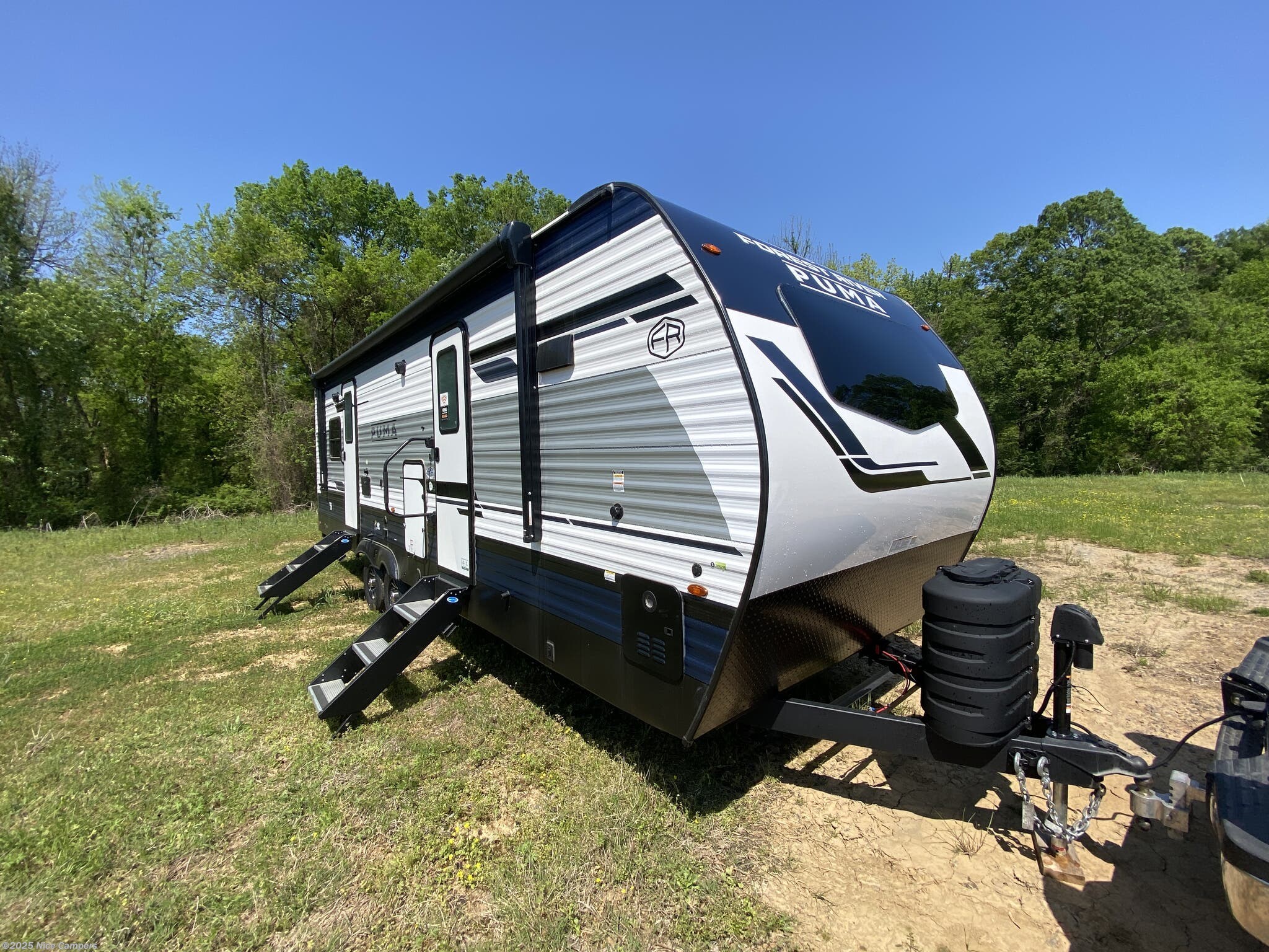 New 2025 Palomino Puma 26FKDS available in Russellville, Arkansas
