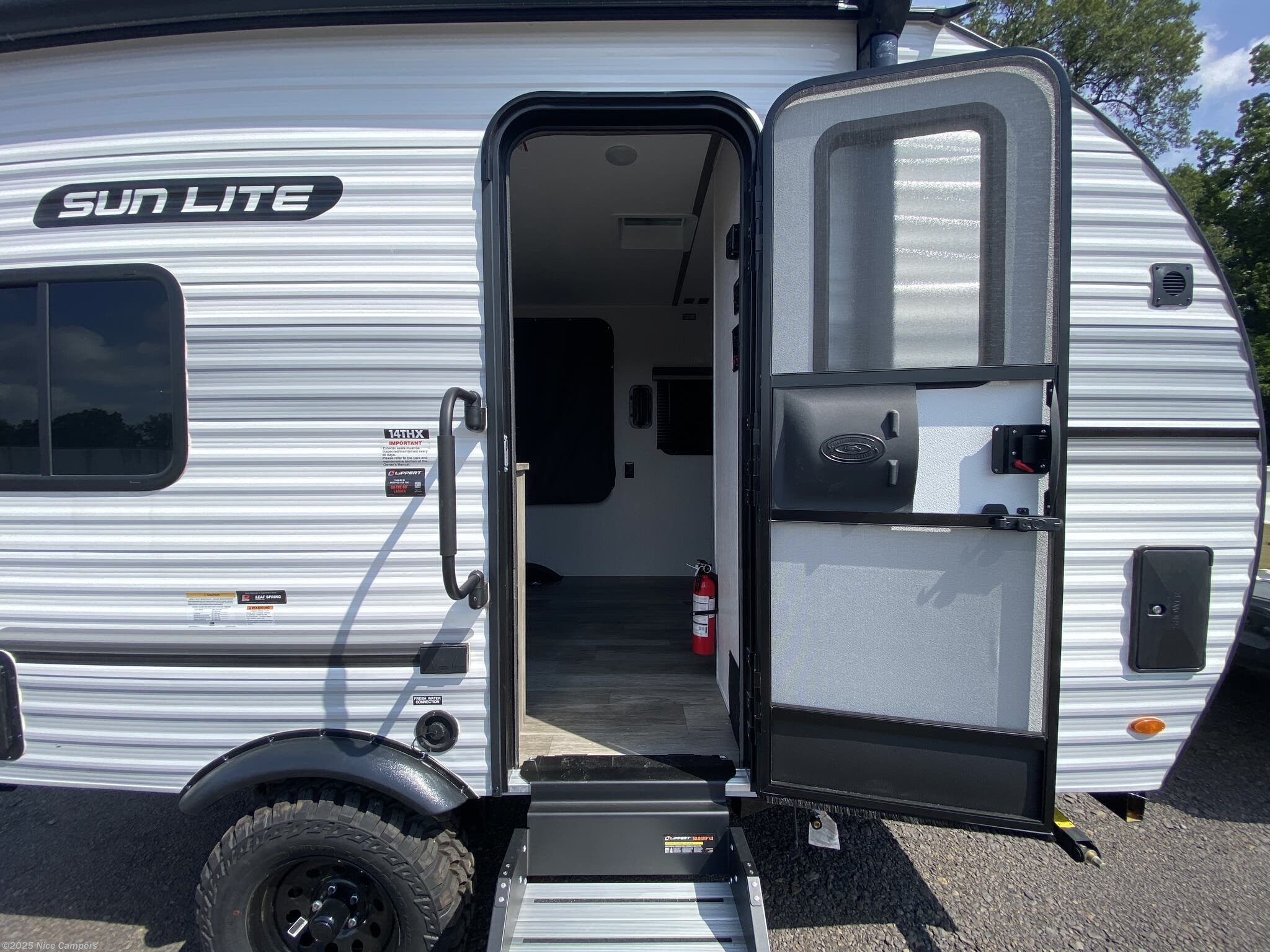 Contact us now about this 2026 Sunset Park RV Sun Lite 14THX! 2026 Sun Lite 14THX by Sunset Park RV from Nice Campers in Russellville, Arkansas