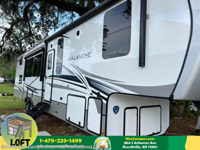 2022 Keystone Avalanche 390DS