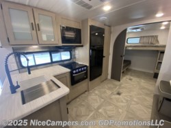 Used 2024 Forest River Salem 29VBUD available in Russellville, Arkansas