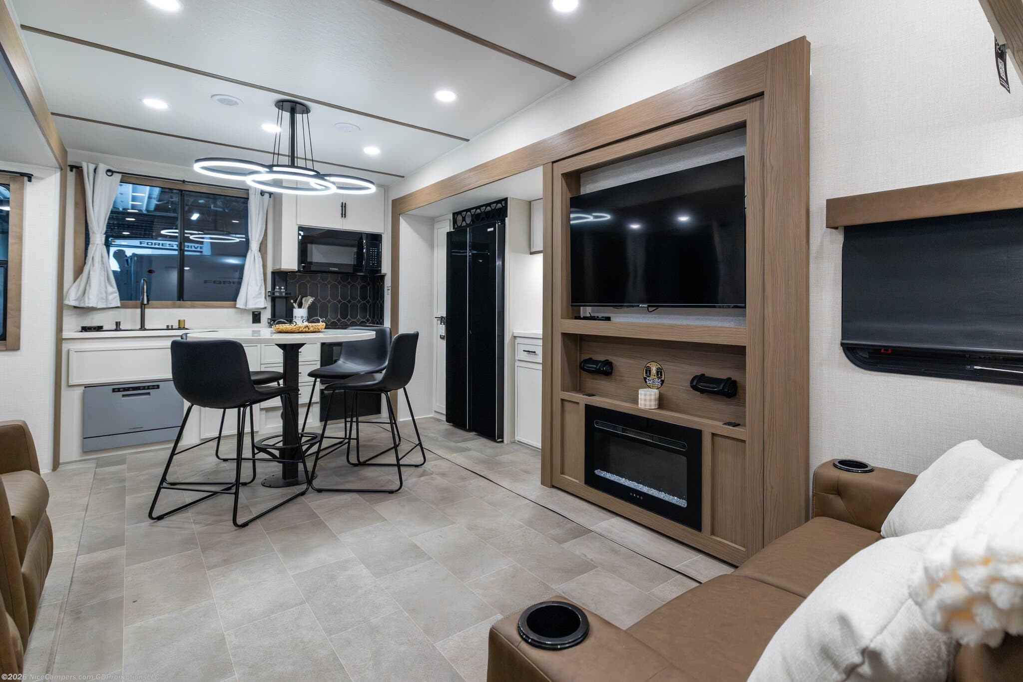 Contact us now about this 2026 Forest River Impression 301ML! 2026 Impression 301ML by Forest River from NiceCampers.com in Russellville, Arkansas