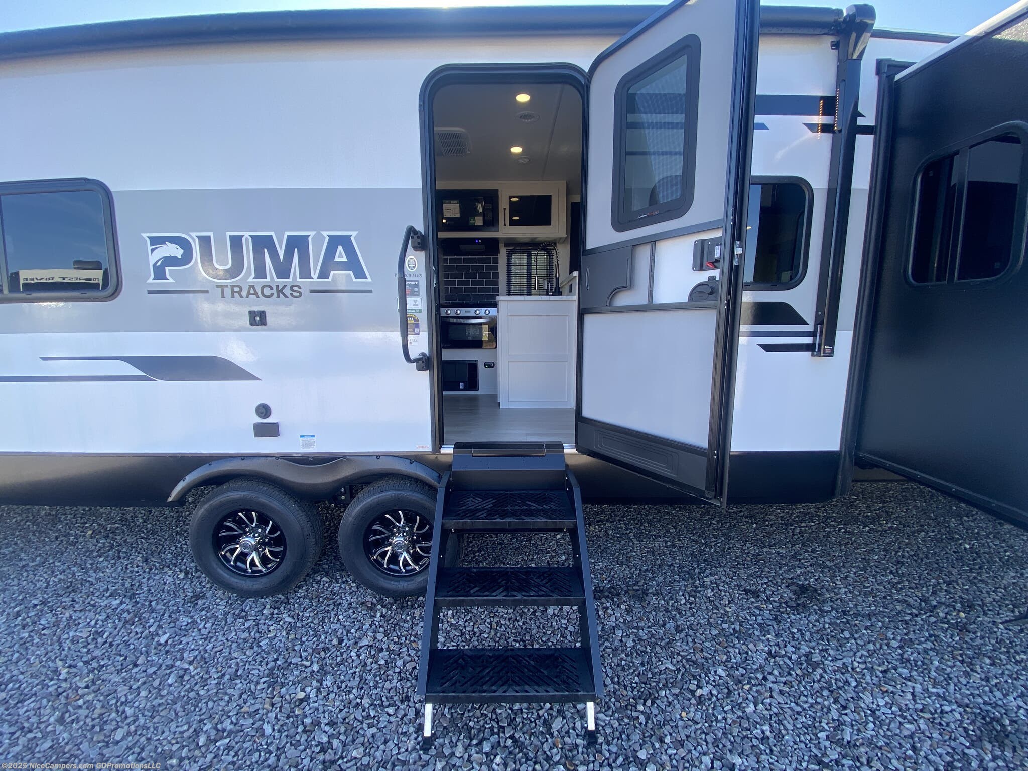 Contact us now about this 2026 Forest River Puma Tracks 3300FLBS! 2026 Puma Tracks 3300FLBS by Forest River from NiceCampers.com in Russellville, Arkansas