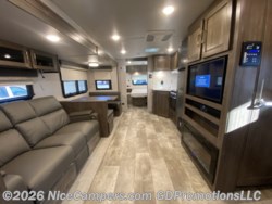 2023 Flagstaff Super Lite 26RBWS by Forest River from NiceCampers.com in Russellville, Arkansas