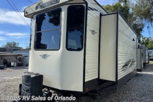 2019 Keystone Residence 40LOFT