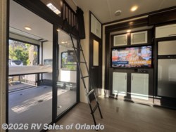 Used 2018 Keystone Carbon 364 available in Longwood, Florida