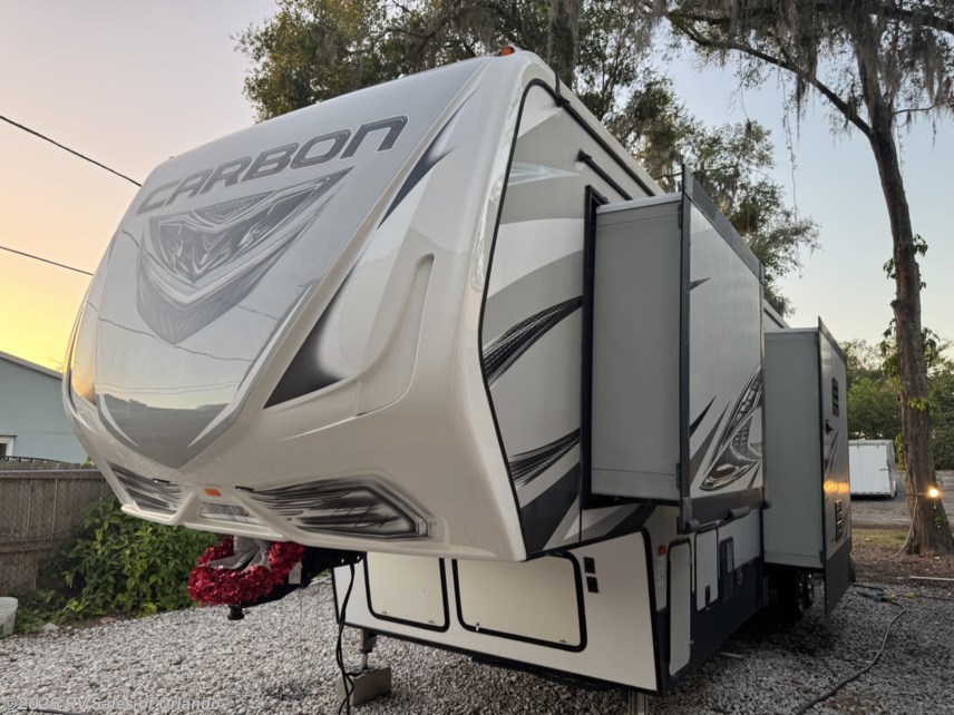 Used 2018 Keystone Carbon 364 available in Longwood, Florida