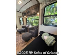 2018 Keystone Cougar 312BH - Used Travel Trailer for sale by RV Sales of Orlando in Longwood, Florida