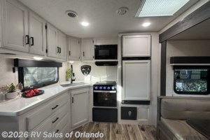 2022 Venture RV SportTrek Touring Edition 272VRK