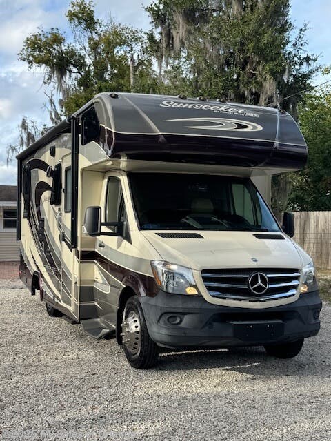Used 2015 Forest River Sunseeker MBS 2400R available in Longwood, Florida