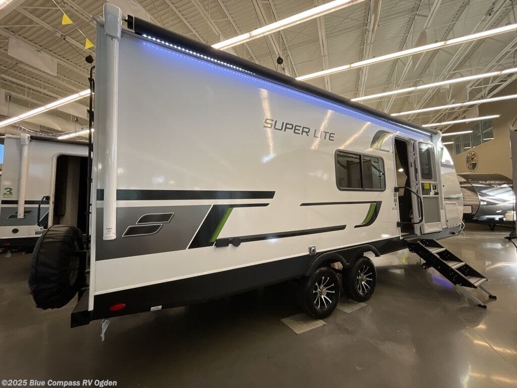 Contact us now about this 2025 Starcraft Super Lite 225CK! 2025 Super Lite 225CK by Starcraft from Blue Compass RV Ogden in Marriott-Slaterville, Utah