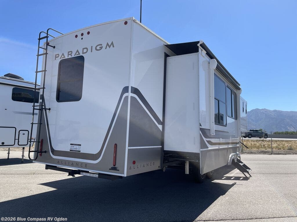 Contact us now about this 2025 Alliance RV Paradigm 382RK! 2025 Paradigm 382RK by Alliance RV from Blue Compass RV Ogden in Marriott-Slaterville, Utah