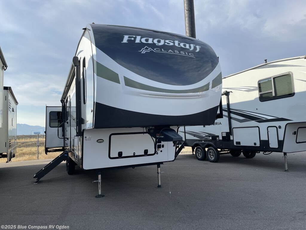 Contact us now about this 2023 Forest River Flagstaff Classic FLASGSTAFF 529rlbs Fw! 2023 Flagstaff Classic FLASGSTAFF 529rlbs Fw by Forest River from Blue Compass RV Ogden in Marriott-Slaterville, Utah