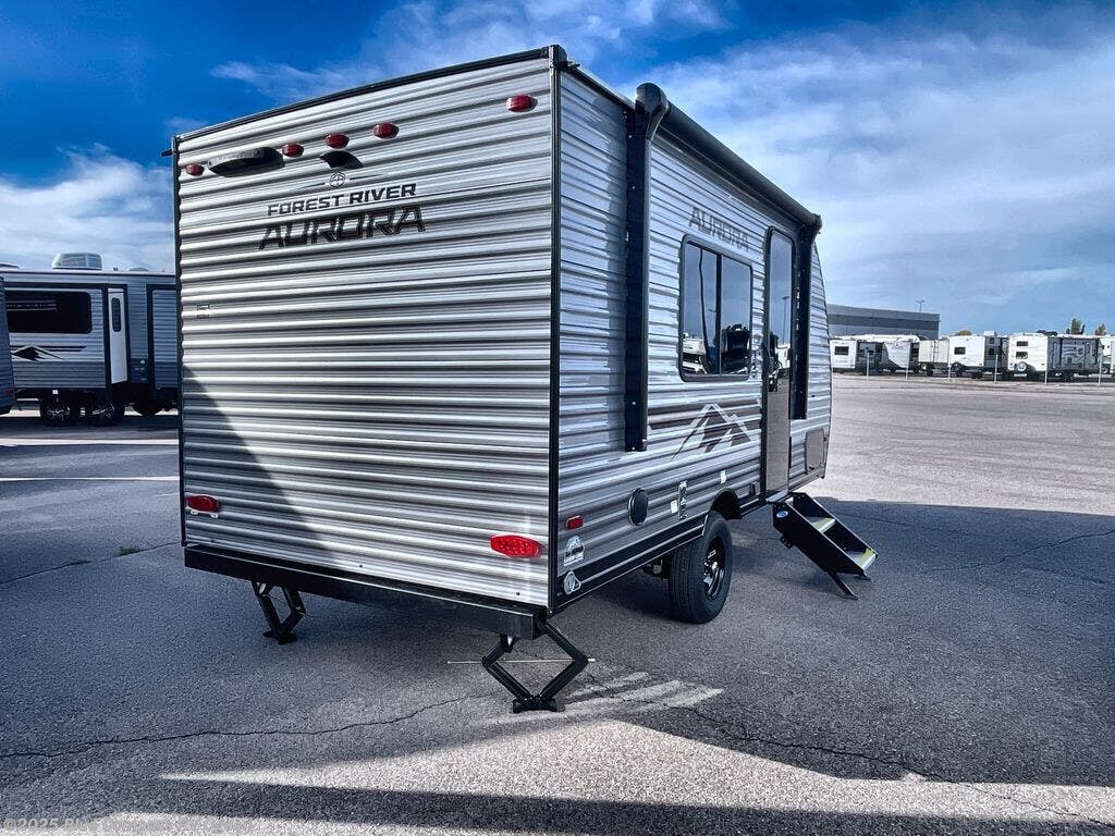 Contact us now about this 2026 Forest River Aurora Light 15RBX! 2026 Aurora Light 15RBX by Forest River from Blue Compass RV Ogden in Marriott-Slaterville, Utah