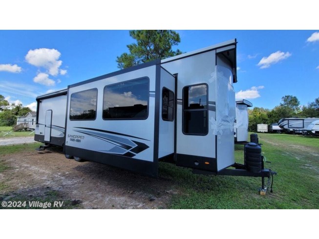 2024 Forest River Sandpiper 3990FL - New Fifth Wheel For Sale by Village RV in Ocala, Florida