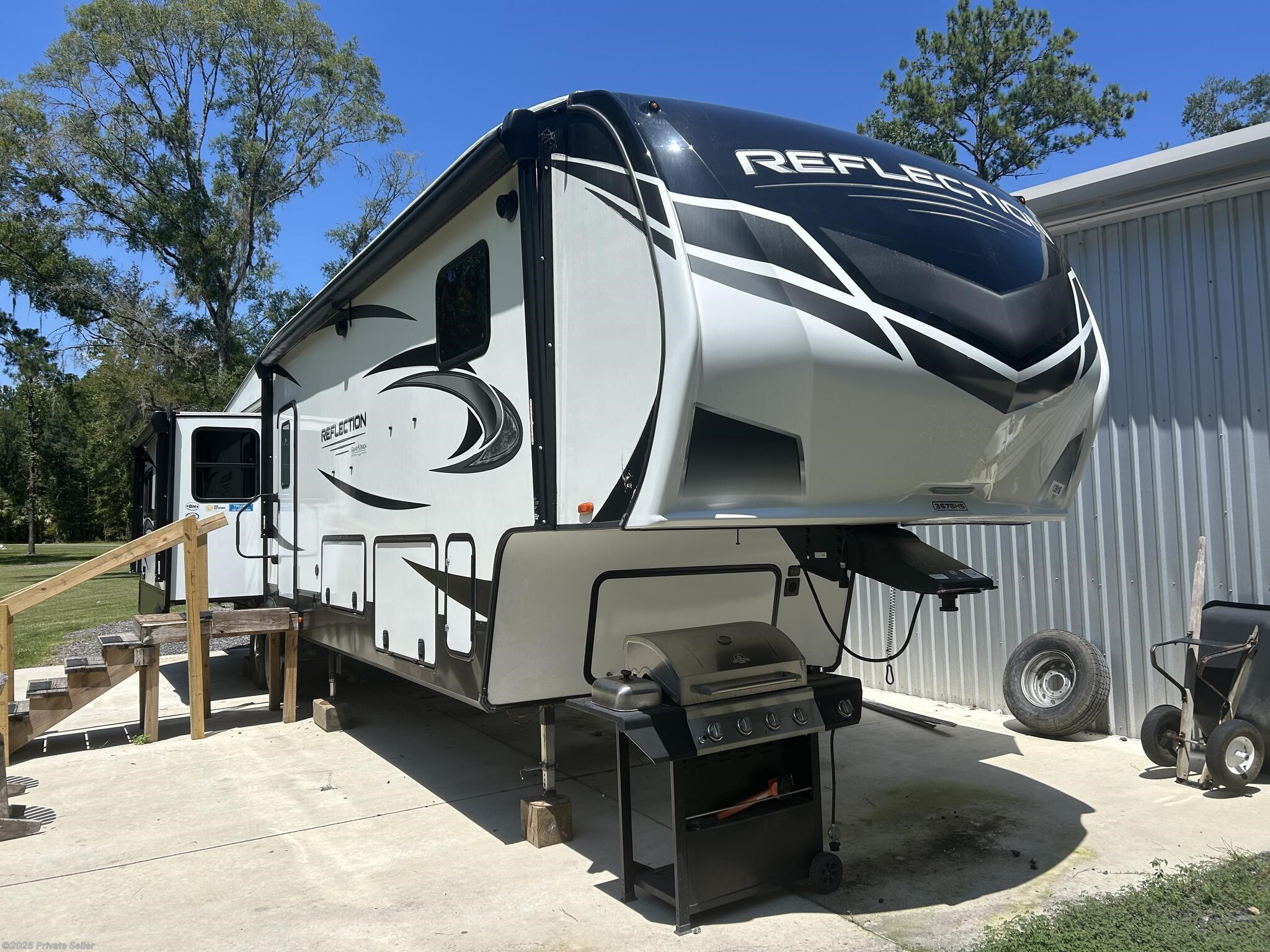 Used 2021 Grand Design Reflection 367BHS available in Ocala, Florida