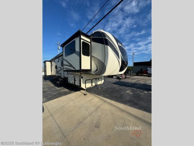 Email now about this 2017 K-Z Durango Gold G380FLF! Used 2017 K-Z Durango Gold G380FLF available in LaGrange, Georgia