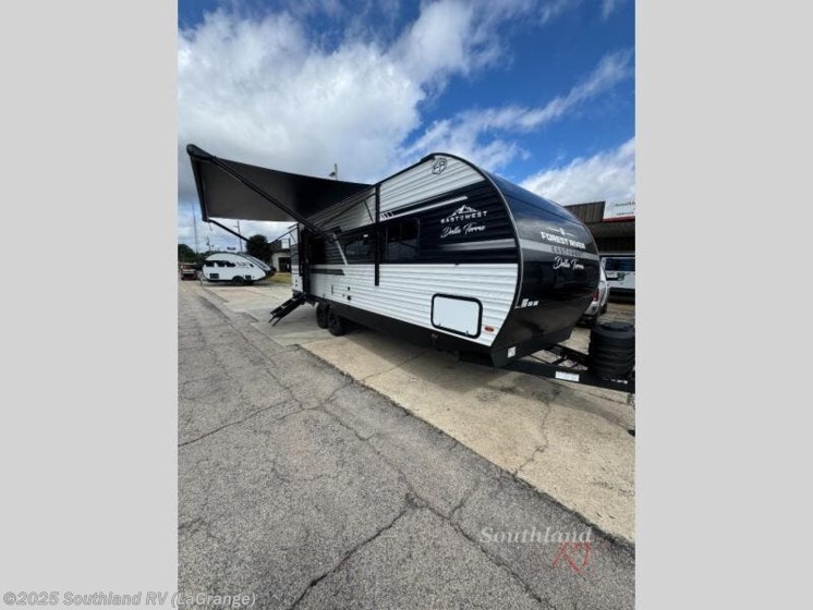 Email now about this 2026 East to West Della Terra 261RB! New 2026 East to West Della Terra 261RB available in LaGrange, Georgia