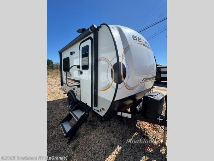 Email now about this 2022 Forest River Rockwood Geo Pro G15TB! Used 2022 Forest River Rockwood Geo Pro G15TB available in LaGrange, Georgia