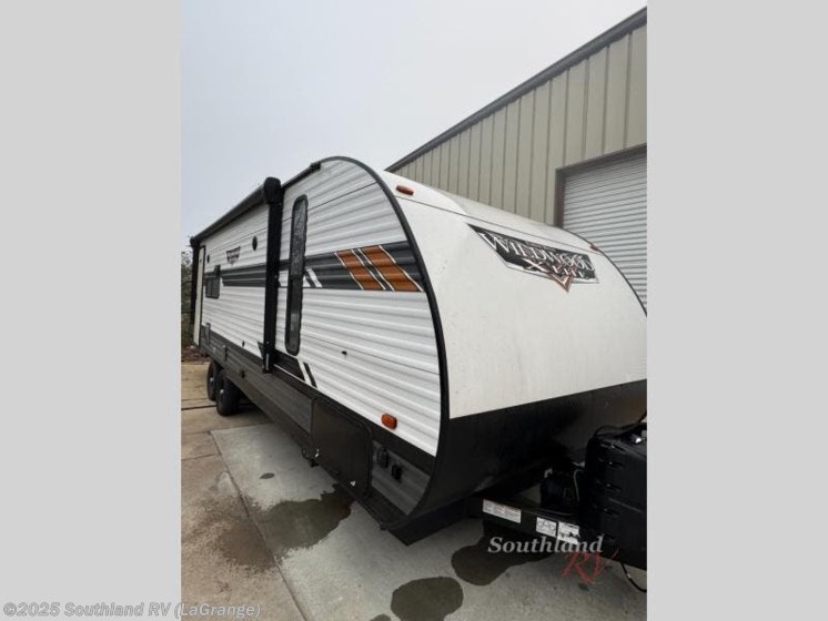 Email now about this 2021 Forest River Wildwood X-Lite 24RLXL! Used 2021 Forest River Wildwood X-Lite 24RLXL available in LaGrange, Georgia