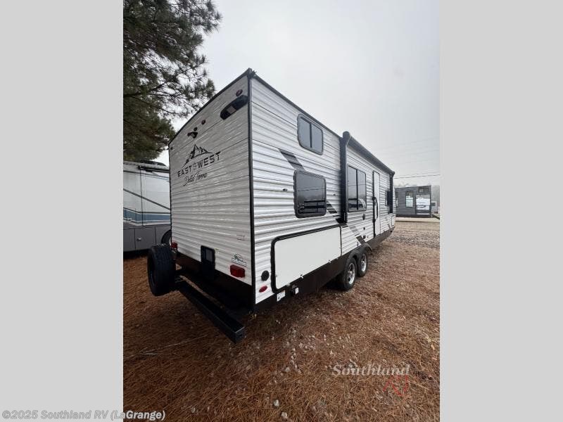Used 2022 East to West Della Terra 250BH available in LaGrange, Georgia