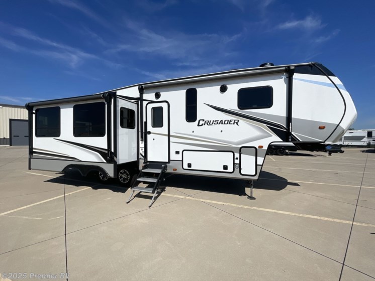 Email now about this 2021 Prime Time Crusader 305RLP! Used 2021 Prime Time Crusader 305RLP available in Blue Grass, Iowa