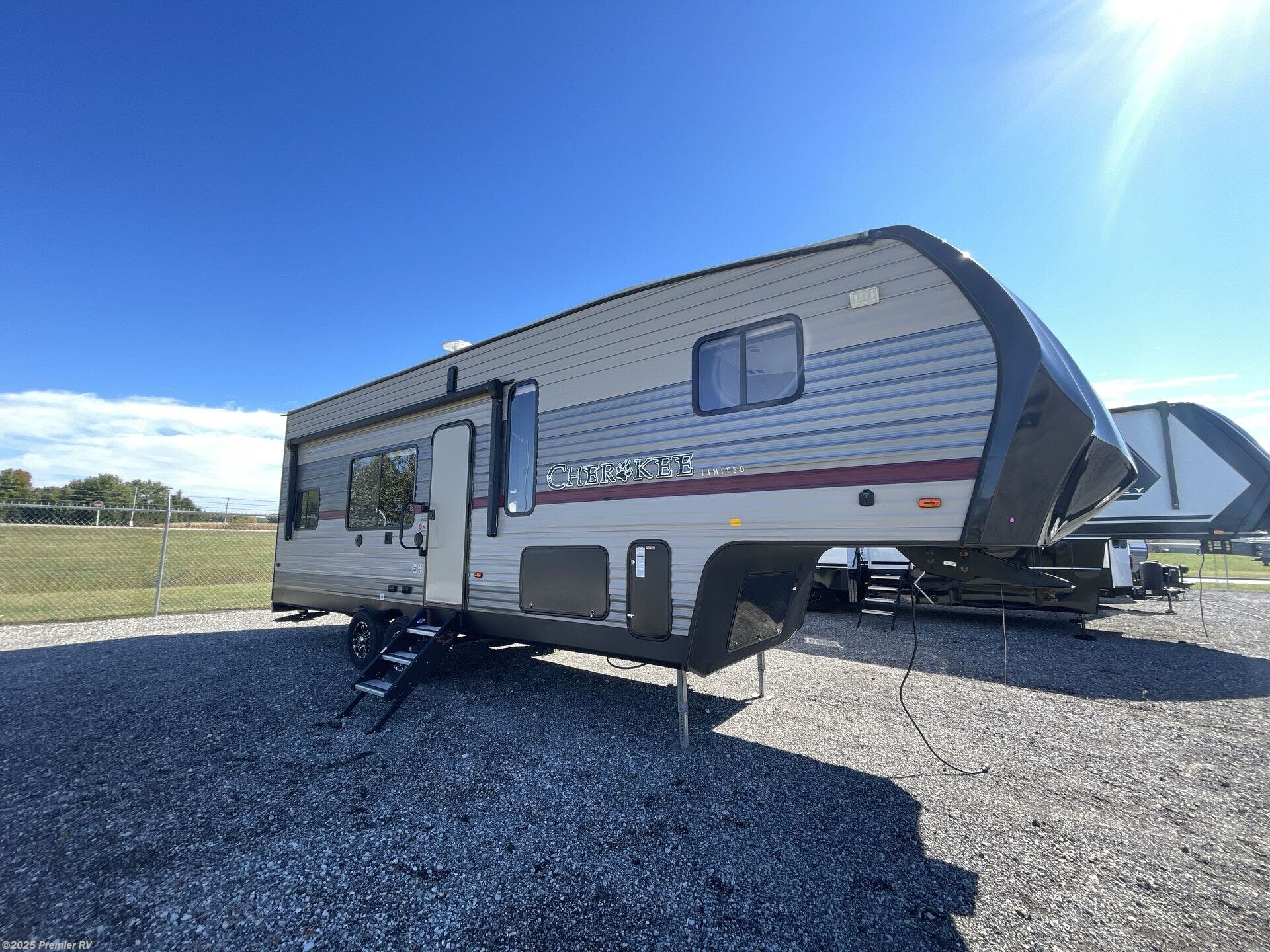 Email now about this 2019 Forest River Cherokee 255RR! Used 2019 Forest River Cherokee 255RR available in Blue Grass, Iowa