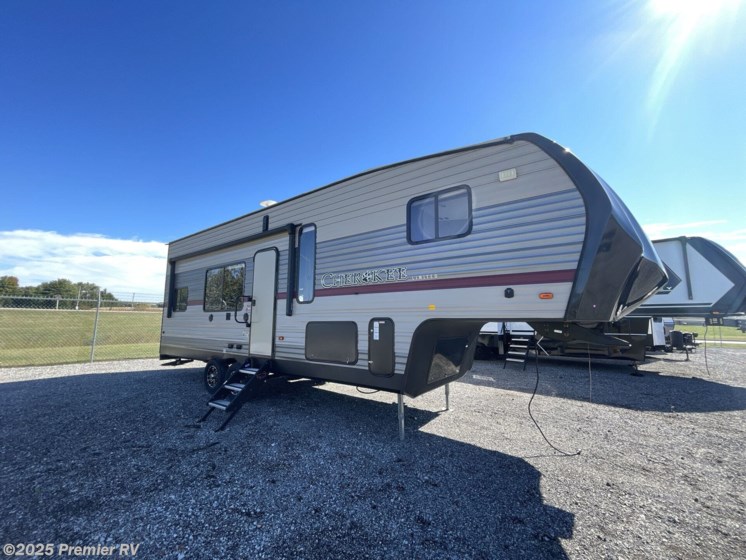 Email now about this 2019 Forest River Cherokee 255RR! Used 2019 Forest River Cherokee 255RR available in Blue Grass, Iowa