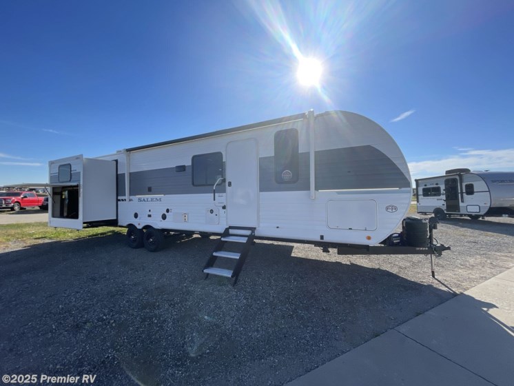 Email now about this 2026 Forest River Salem T31KQBTS! New 2026 Forest River Salem T31KQBTS available in Blue Grass, Iowa