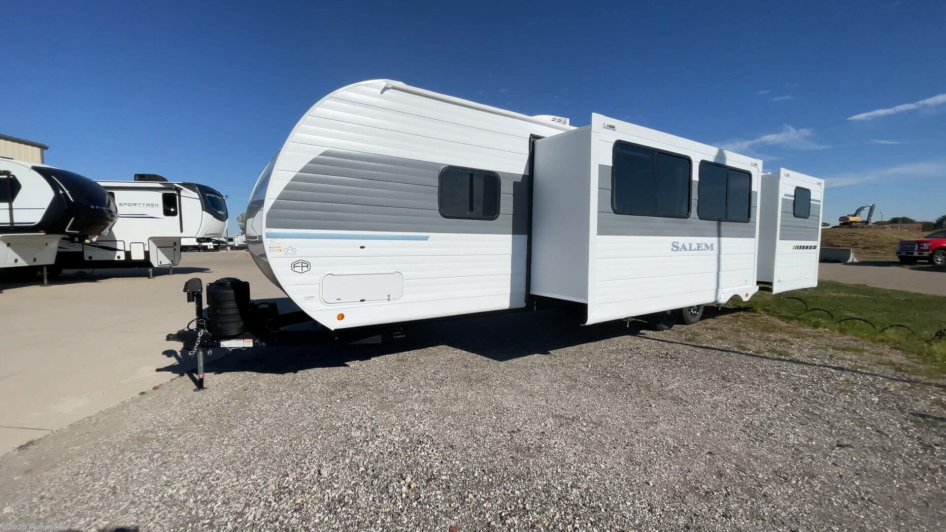 New 2026 Forest River Salem T31KQBTS available in Blue Grass, Iowa