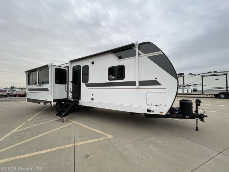 Email now about this 2026 K-Z Connect C313MK! New 2026 K-Z Connect C313MK available in Blue Grass, Iowa