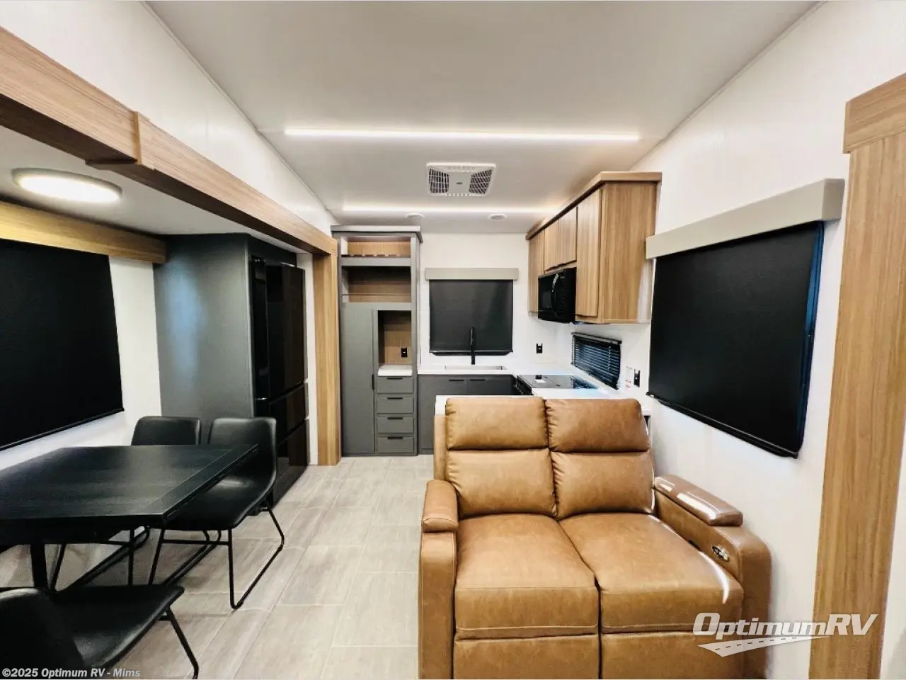 Call now about this 2025 Heartland Corterra CT3.7! 2025 Heartland Corterra CT3.7 - New Fifth Wheel For Sale by Optimum RV - Mims in Mims, Florida features Awning, Slideout