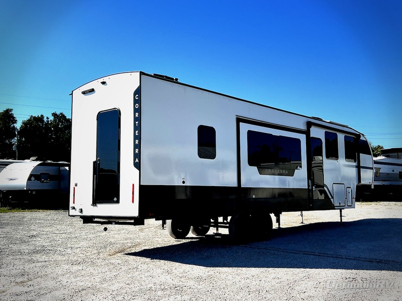 Call now about this 2025 Heartland Corterra CT3.5! 2025 Heartland Corterra CT3.5 - New Fifth Wheel For Sale by Optimum RV - Mims in Mims, Florida features Slideout, Awning