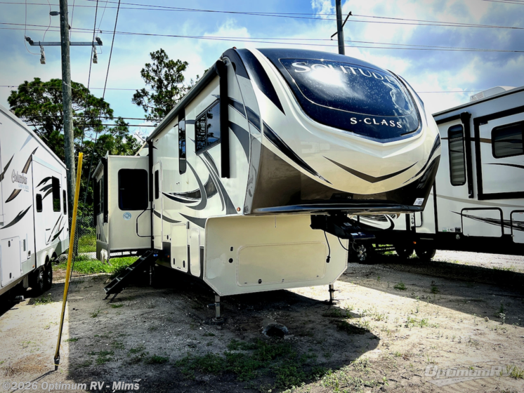 Email now about this 2021 Grand Design Solitude S-Class 2930RL! Used 2021 Grand Design Solitude S-Class 2930RL available in Mims, Florida