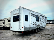 Call now about this 2021 Palomino Columbus Compass 298RLC! 2021 Palomino Columbus Compass 298RLC - Used Fifth Wheel For Sale by Optimum RV - Mims in Mims, Florida features Slideout, Awning