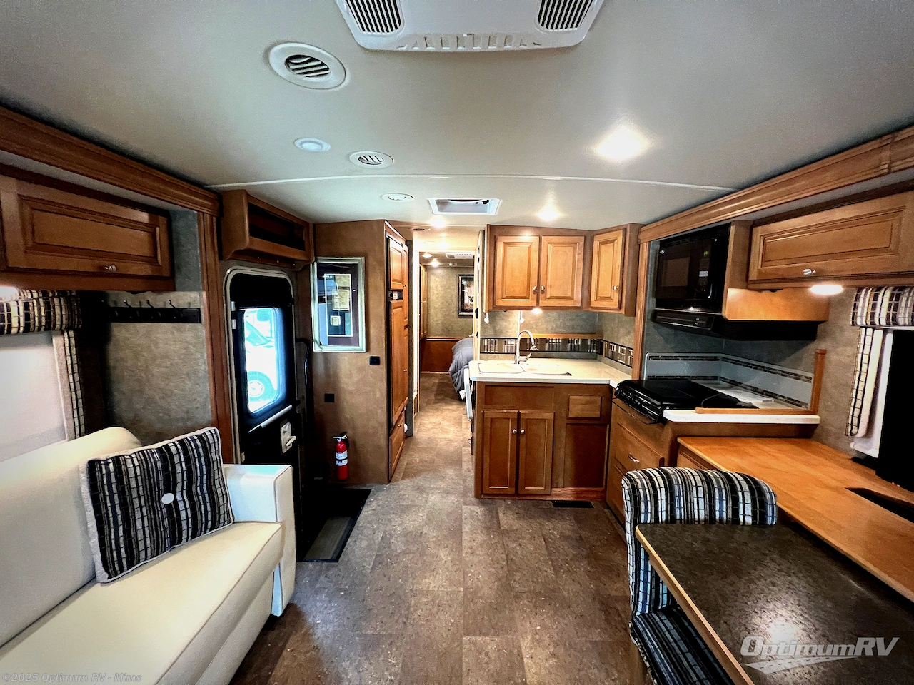 Used 2016 Itasca Sunstar LX 30T available in Mims, Florida