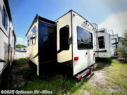 Call now about this 2017 Keystone Sprinter 269FWRLS! 2017 Keystone Sprinter 269FWRLS - Used Fifth Wheel For Sale by Optimum RV - Mims in Mims, Florida features Awning, Slideout