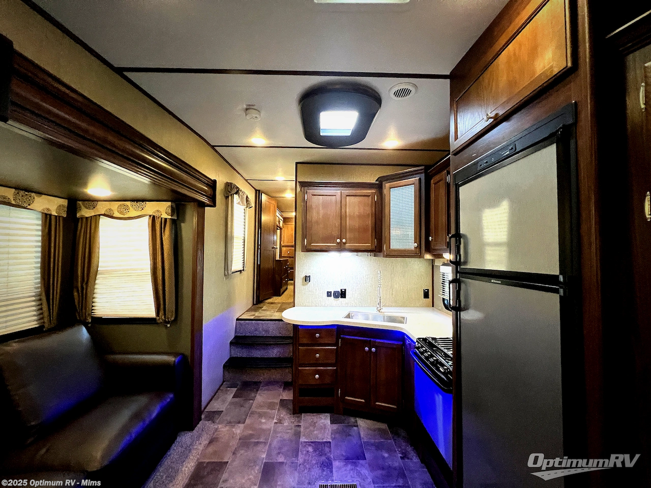 Contact us now about this 2017 Keystone Sprinter 269FWRLS! 2017 Sprinter 269FWRLS by Keystone from Optimum RV - Mims in Mims, Florida