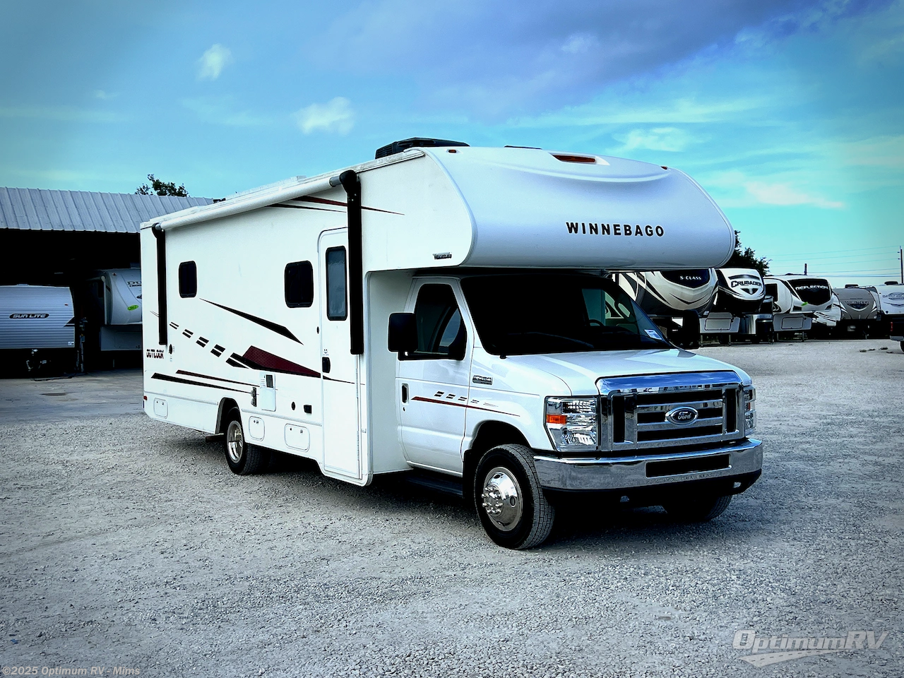 Email now about this 2019 Winnebago Outlook 27D! Used 2019 Winnebago Outlook 27D available in Mims, Florida