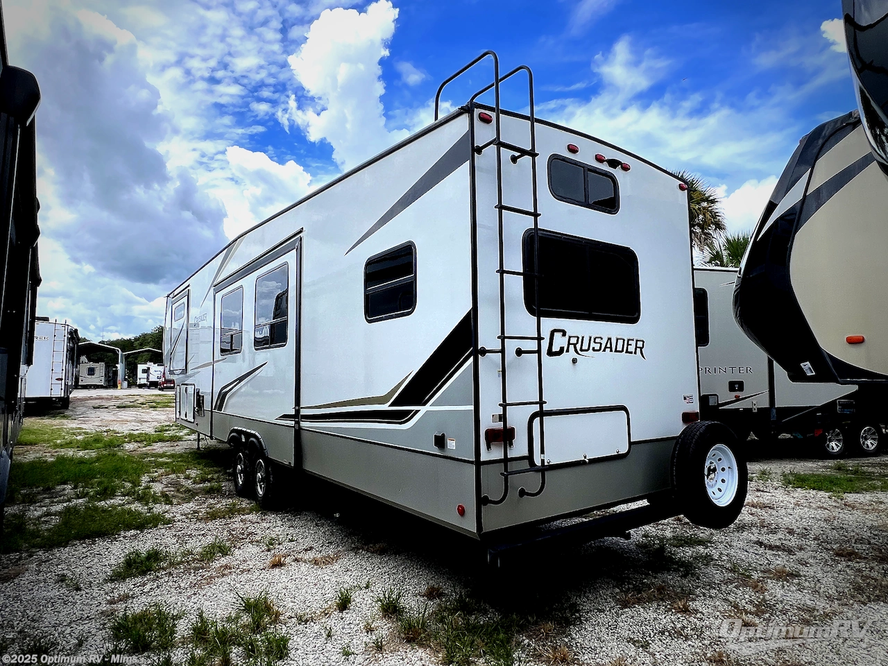 Call now about this 2022 Prime Time Crusader 395BHL! 2022 Prime Time Crusader 395BHL - Used Fifth Wheel For Sale by Optimum RV - Mims in Mims, Florida features Slideout, Awning