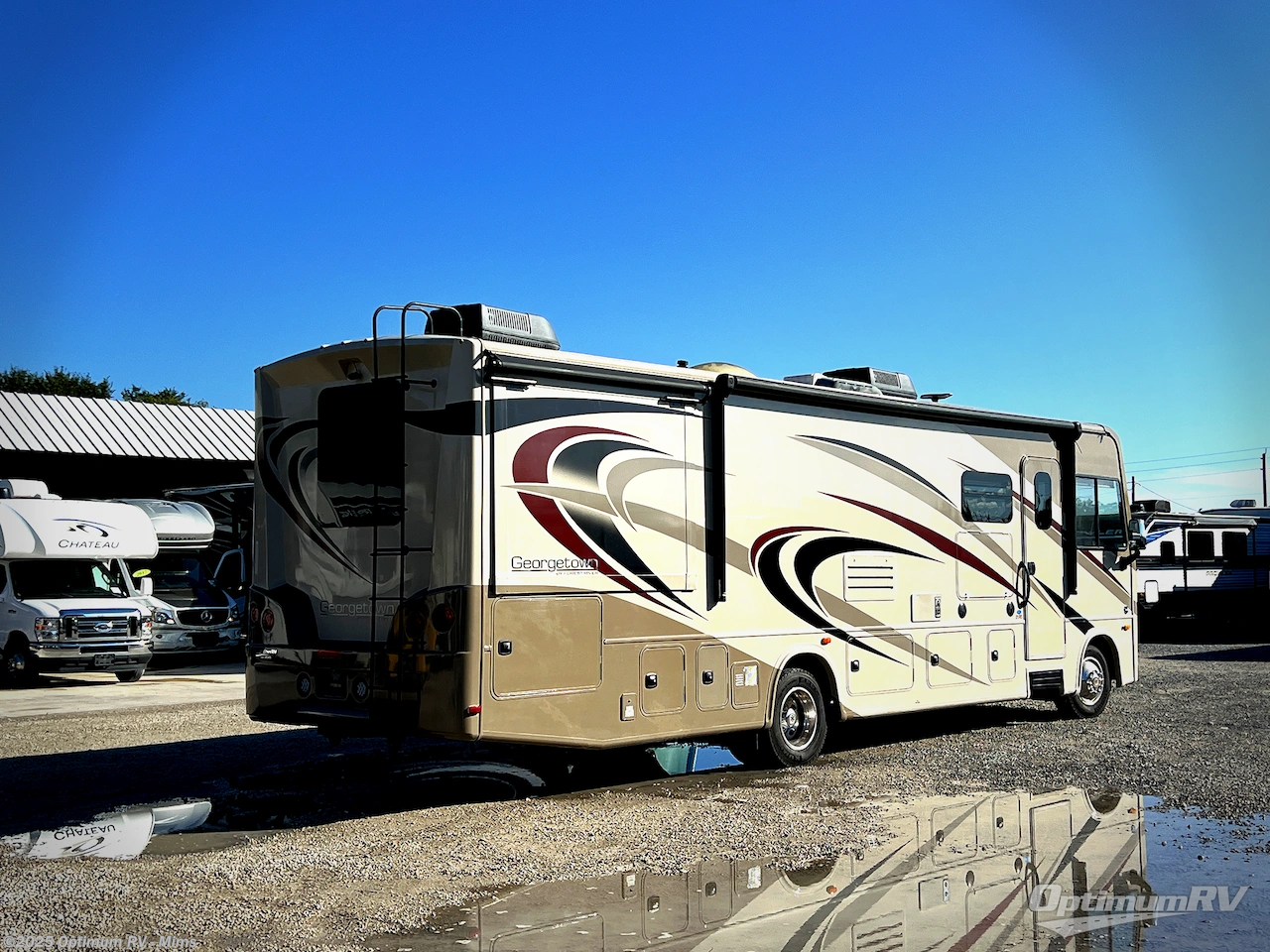 Call now about this 2018 Forest River Georgetown 5 Series 31R5! 2018 Forest River Georgetown 5 Series 31R5 - Used Class A For Sale by Optimum RV - Mims in Mims, Florida features Awning, Slideout