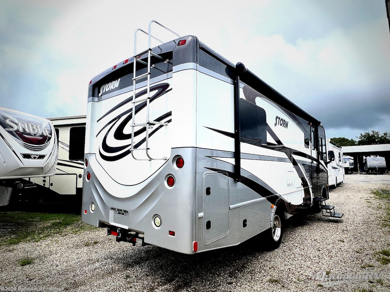 Call now about this 2016 Fleetwood Storm 28MS! 2016 Fleetwood Storm 28MS - Used Class A For Sale by Optimum RV - Mims in Mims, Florida features Slideout