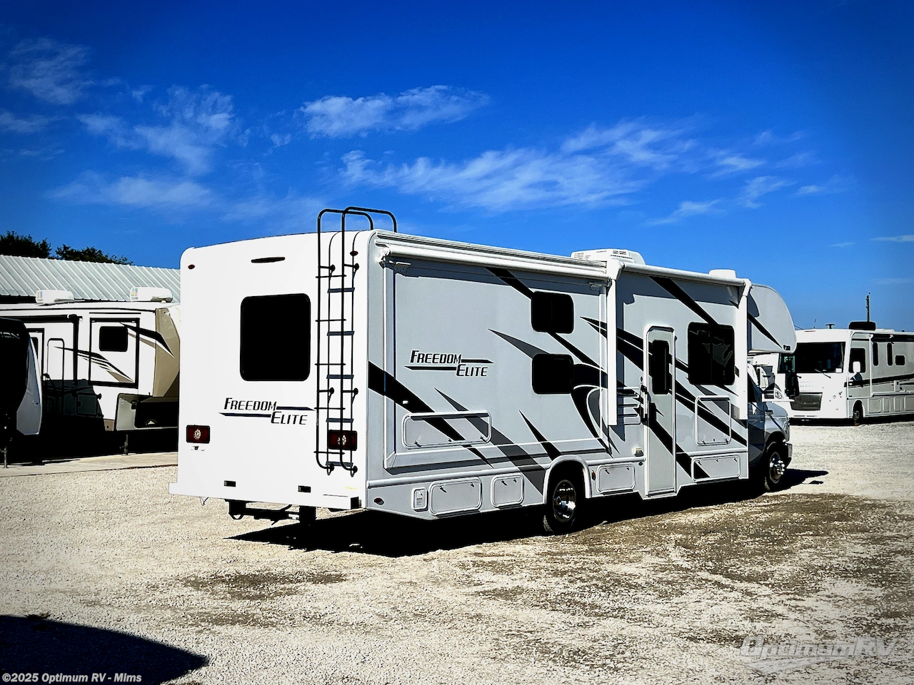 Call now about this 2021 Thor FREEDOM ELITE 30FE! 2021 Thor FREEDOM ELITE 30FE - Used Class C For Sale by Optimum RV - Mims in Mims, Florida