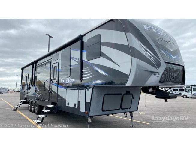 Used 2017 Keystone Fuzion 420 available in Waller, Texas